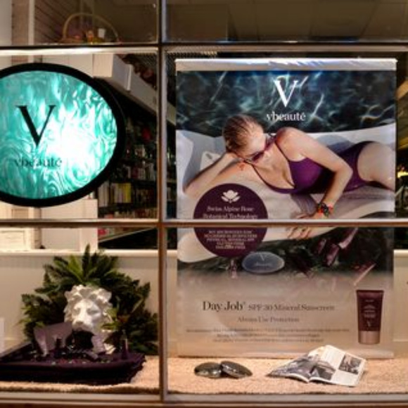 Meet your Posher, Leslie - Picture 3 of 16